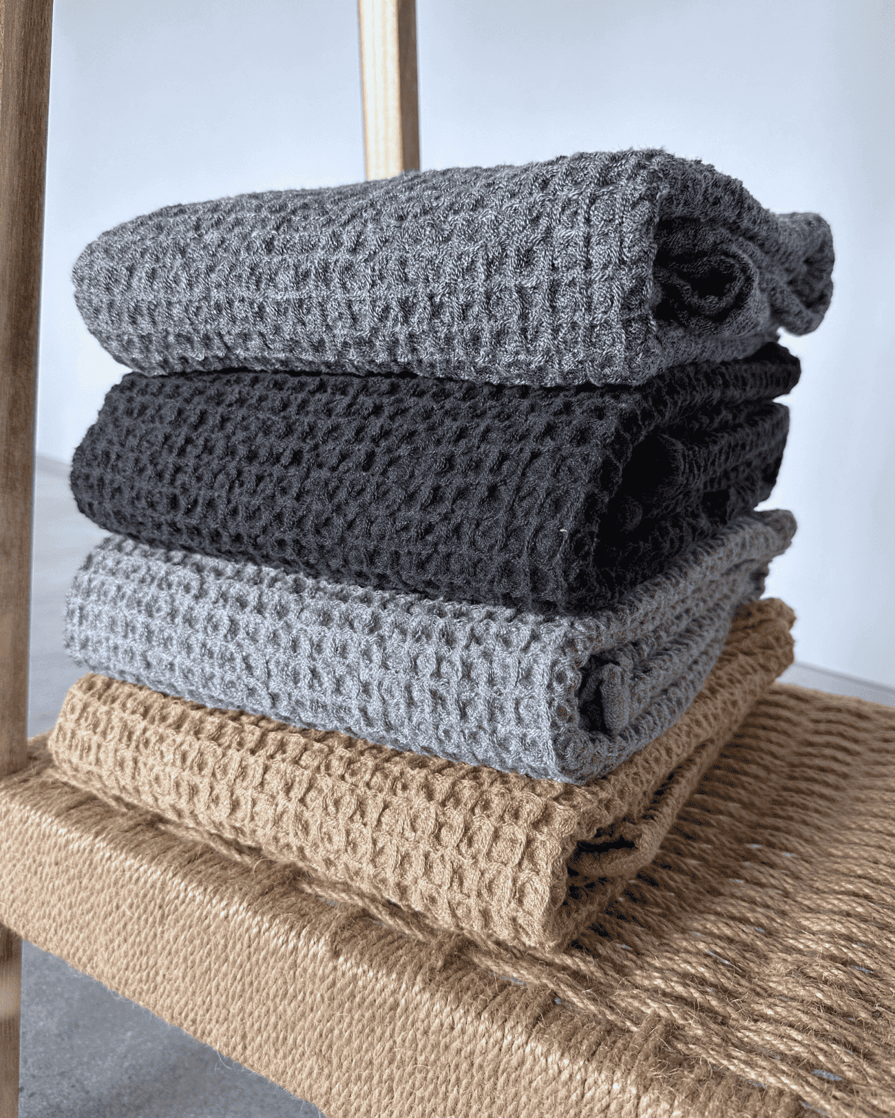 Halāti no LUHTA HOME dažādās krāsās