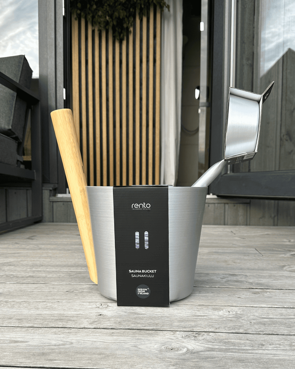 Rento pirts ķipis sudraba krāsā ar pirts karoti no alumīnija