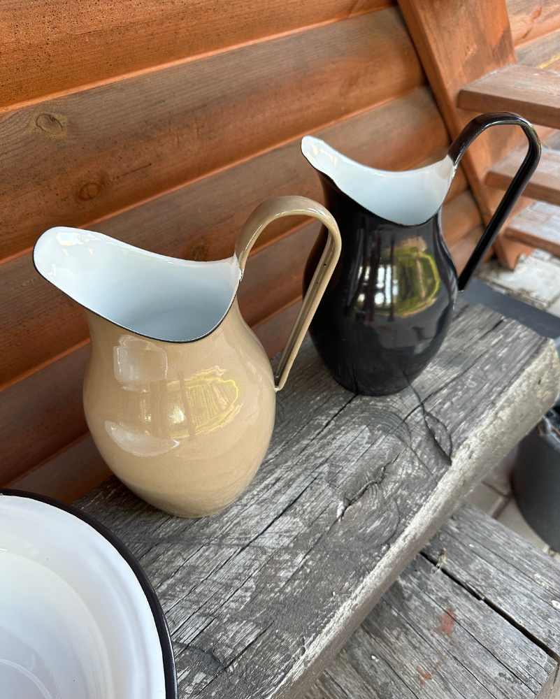 Ūdens krūka, melna 2.5 l