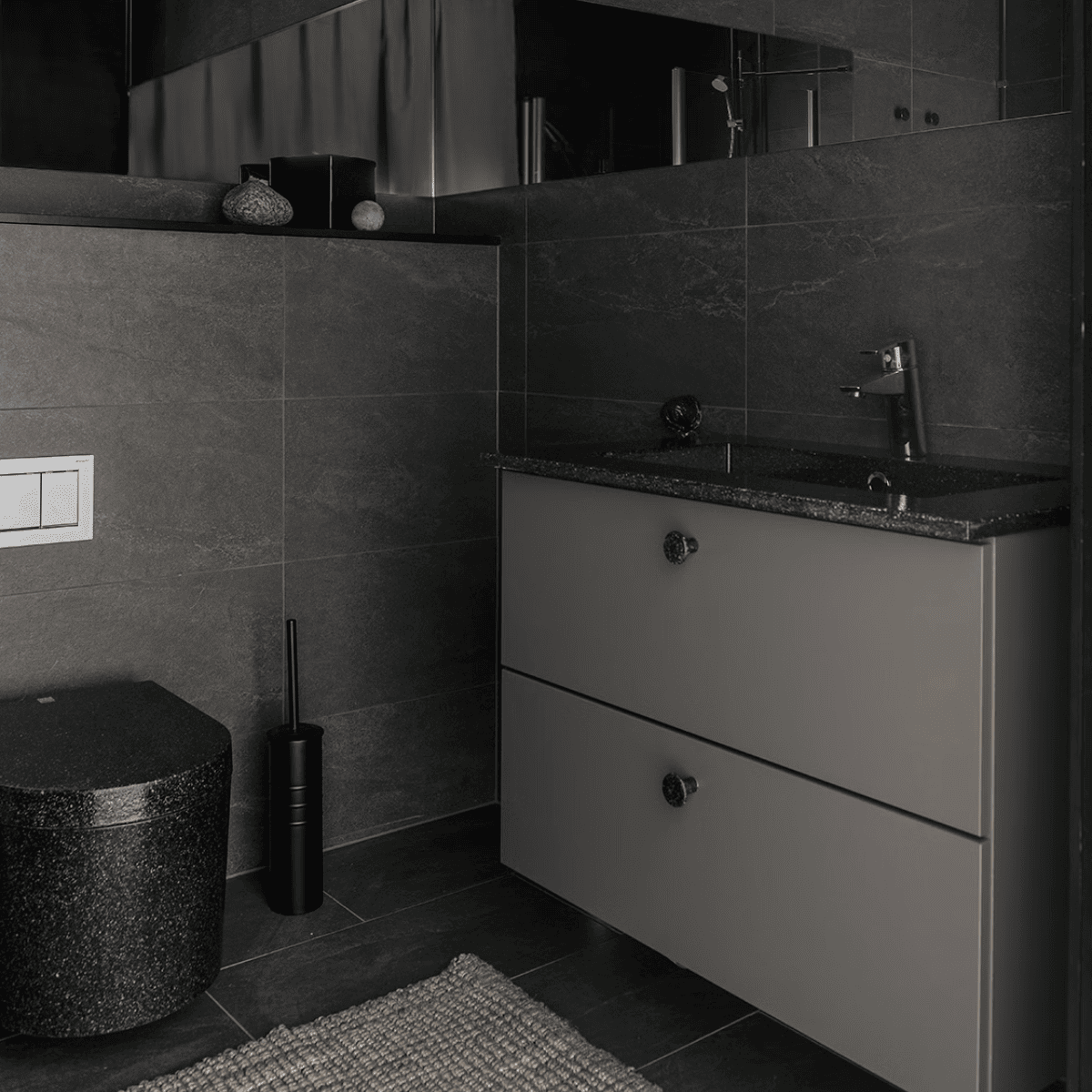 Izlietne Unit80 iegremdējama COAL toletē