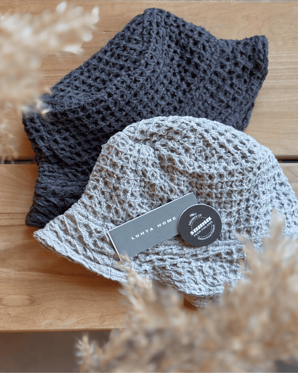 Luhta pirts cepures pelēka un melna