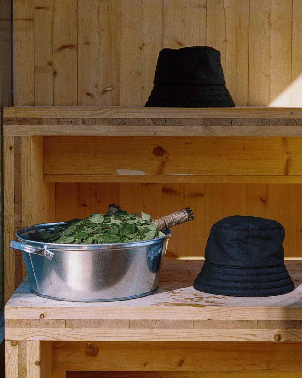 Sauna hat with wool | black