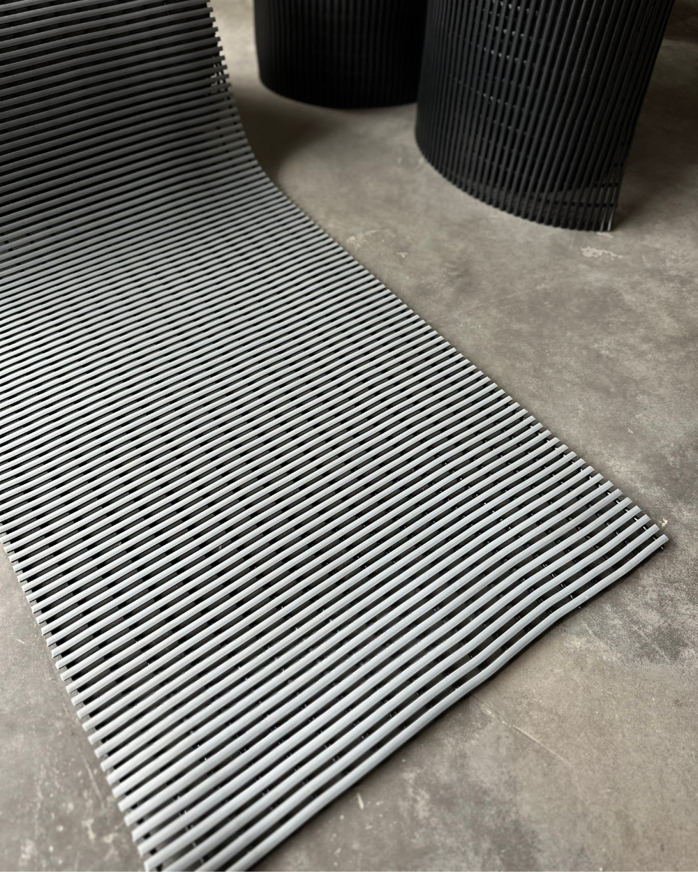 Anti-slip mat 60 cm | grey