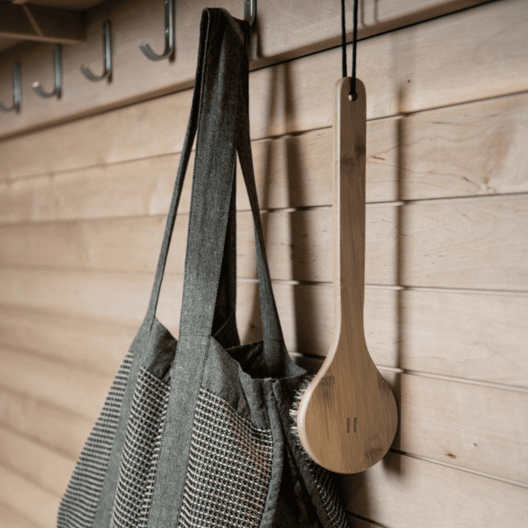 Masāžas birste ar kātu | bambuss