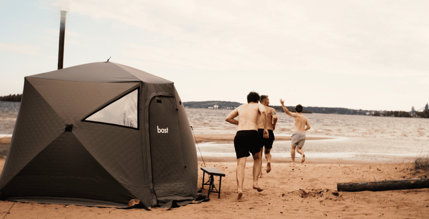 Bast saunas telts pludmalē